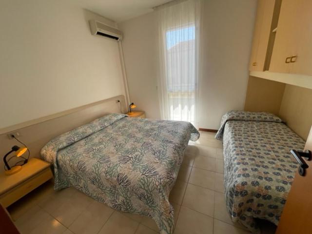 Апартаменты Apartament With Swimming Pool Каорле Экстерьер фото